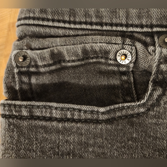 Hollister Stacked Skinny, Advanced Stretch. Size 30X30. - Picture 10 of 16